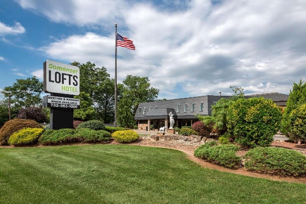 Somerset Lofts image 1